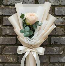 Букет цветов из:  Розы в Чудово