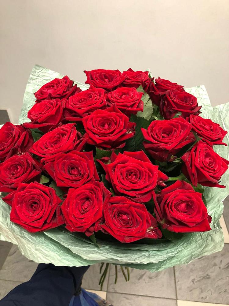 Розы Классика в Чудово Букет Классика в Чудово