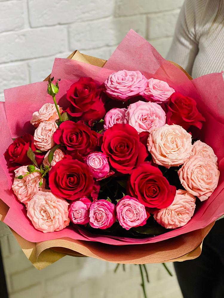 Букет цветов из: Розы в Чудово