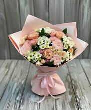 Букет цветов из:  Гвоздики, Розы и Хризантемы в Чудово