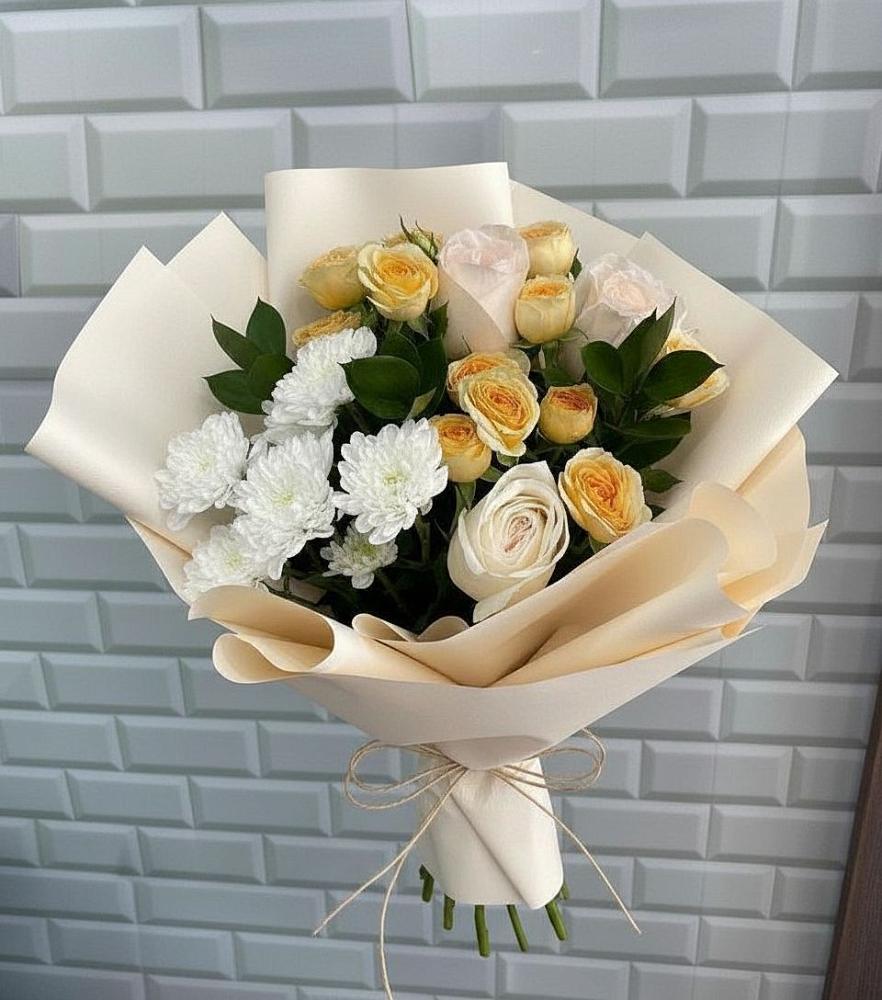 Букет цветов из: Розы и Хризантемы в Чудово