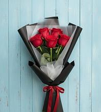 Букет цветов из:  Розы в Чудово