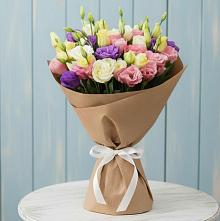 Букет цветов из:  Лизиантусы в Чудово