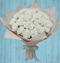 Букет цветов из:  Гвоздики в Чудово