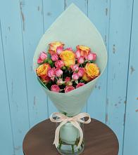 Букет цветов из:  Розы в Чудово