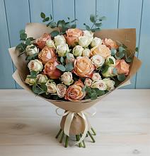 Букет цветов из:  Альстромерии и Розы в Чудово