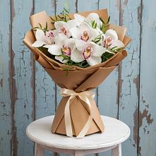 Букет цветов из:  Орхидеи и Розы #REPLACE_PRED# Чудово